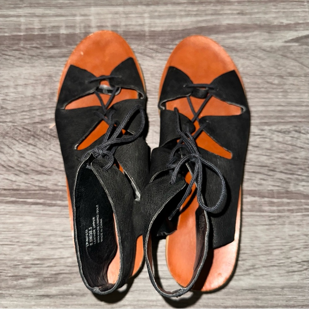 Lucky Brand Hipsta Black Sandals‎ - Picture 3 of 8